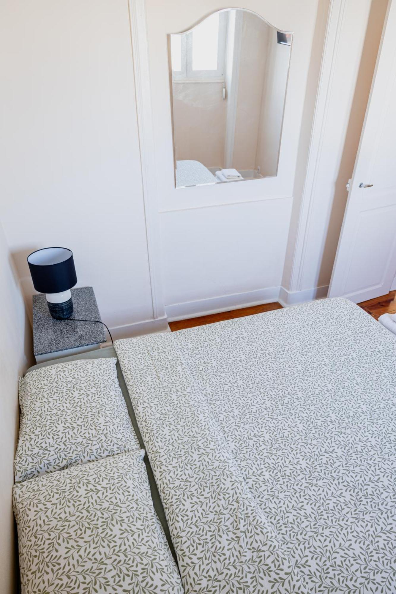 Angels Homes-N27, 3ºfloor - Bairro Tipico, Centro Lisboa Luaran gambar