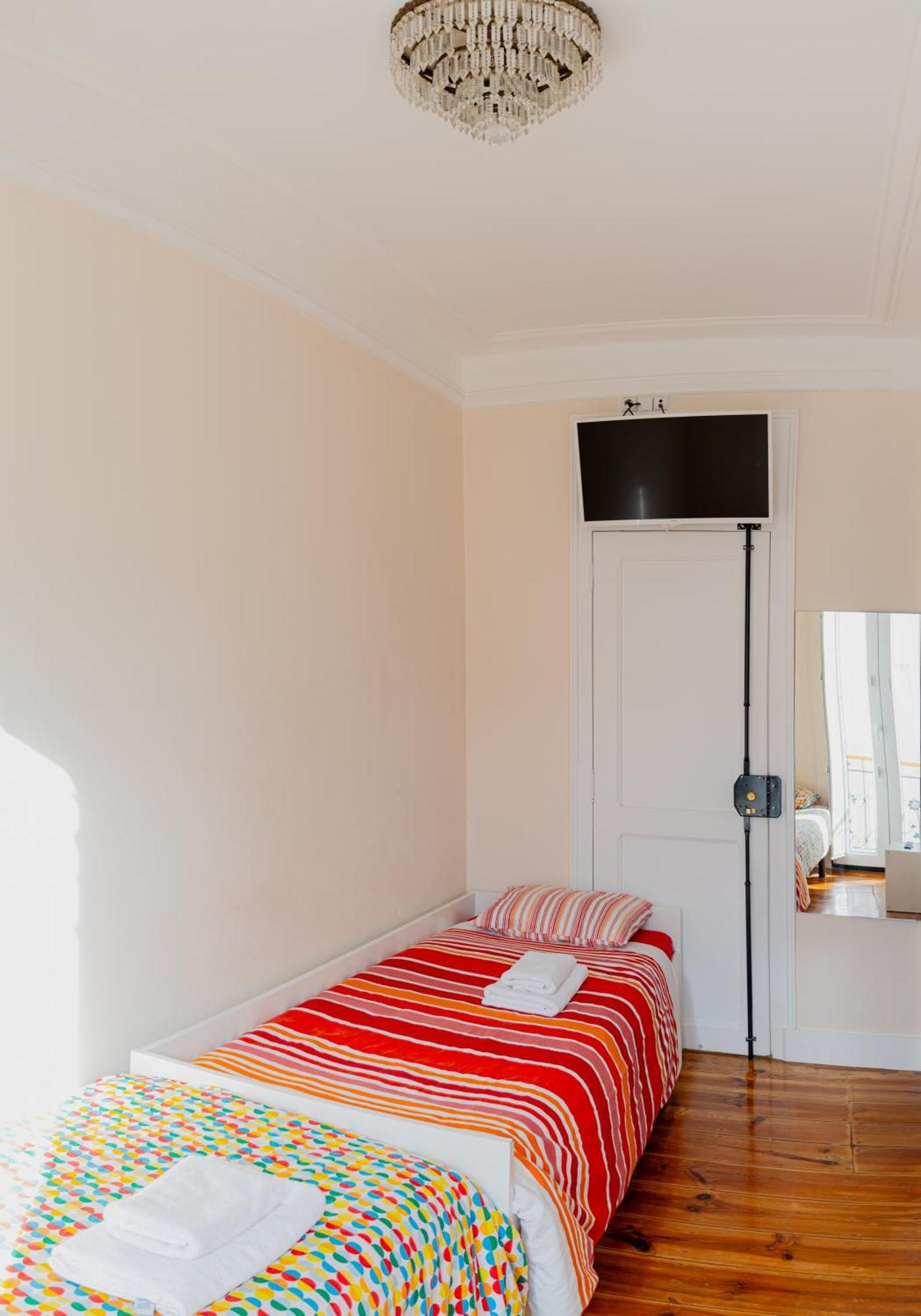 Angels Homes-N27, 3ºfloor - Bairro Tipico, Centro Lisboa Luaran gambar